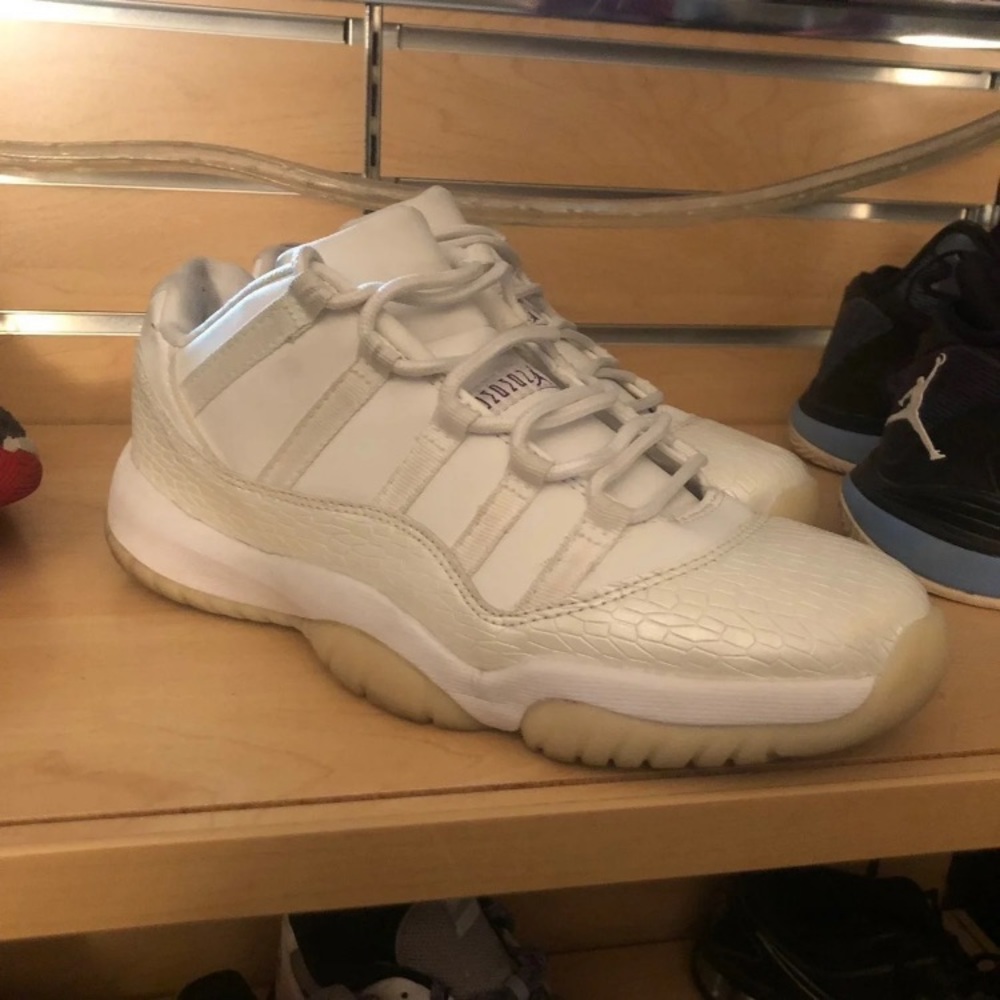 Men’s Air Jordan’s Retro 11 s